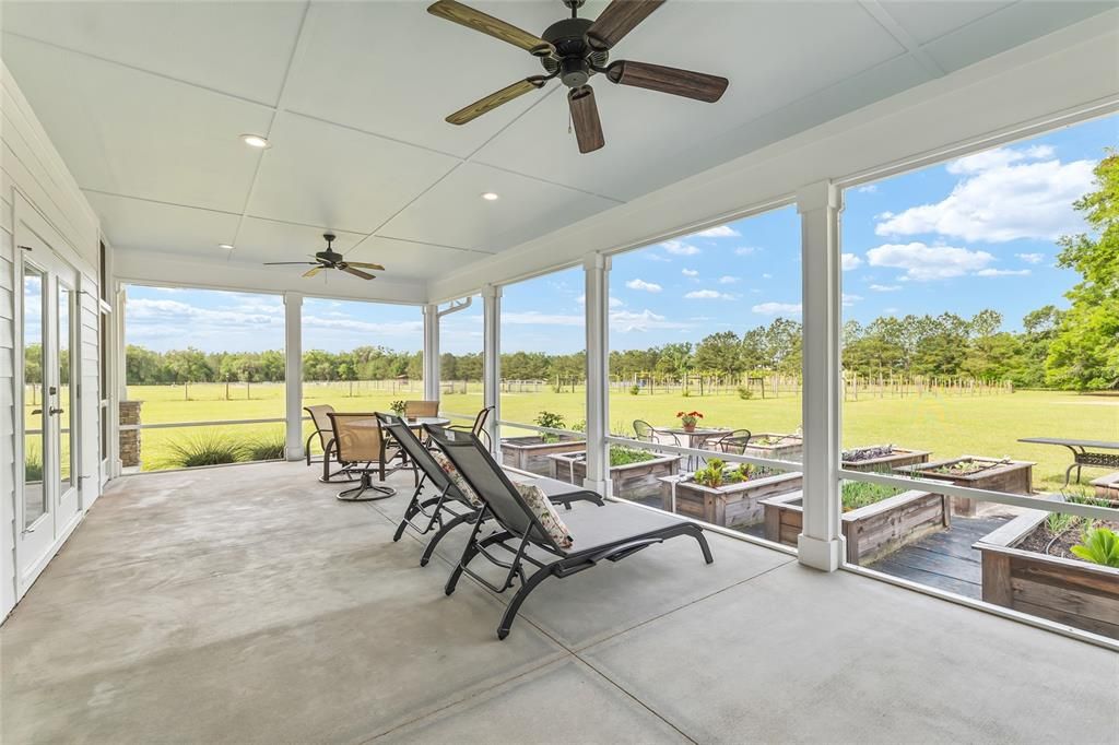 For Sale: $1,199,900 (5 beds, 3 baths, 2590 Square Feet)