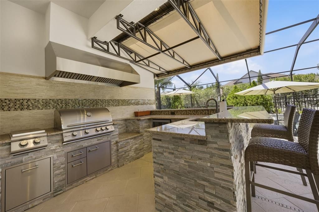Под контрактом: $1,175,000 (5 спален, 3 ванн, 3444 Квадратных фут)