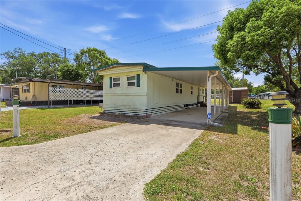 For Sale: $95,000 (2 beds, 1 baths, 672 Square Feet)