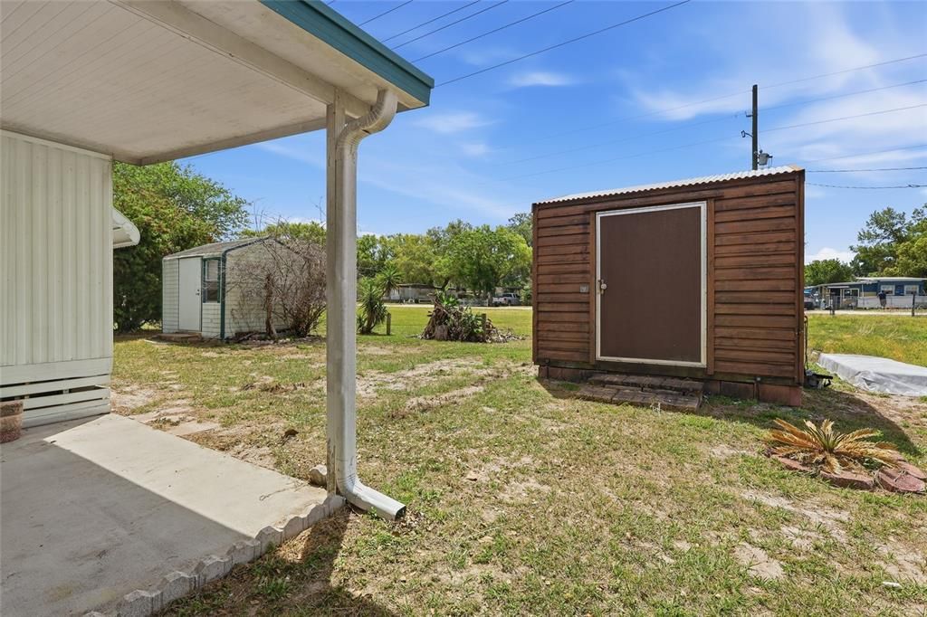For Sale: $95,000 (2 beds, 1 baths, 672 Square Feet)