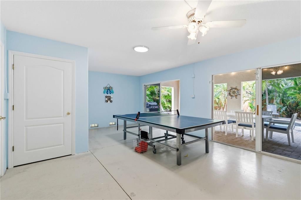 For Sale: $1,500,000 (3 beds, 3 baths, 2020 Square Feet)