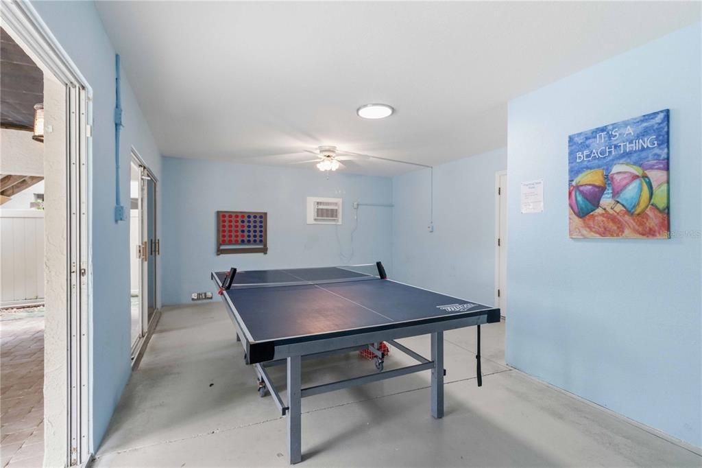 For Sale: $1,500,000 (3 beds, 3 baths, 2020 Square Feet)