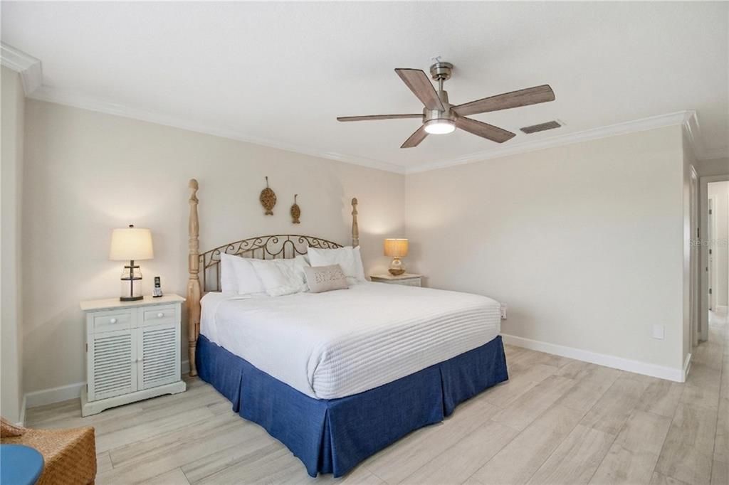 For Sale: $1,500,000 (3 beds, 3 baths, 2020 Square Feet)
