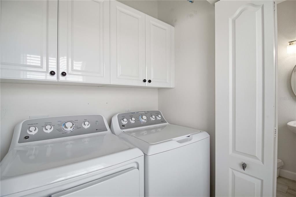 For Sale: $1,500,000 (3 beds, 3 baths, 2020 Square Feet)