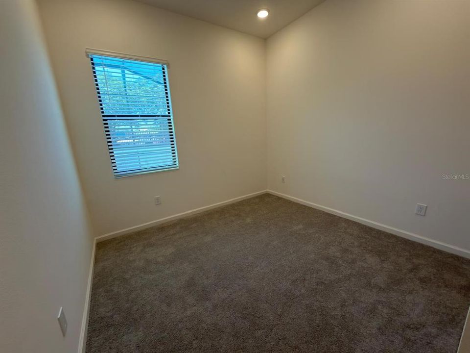 En Venta: $895,000 (5 camas, 5 baños, 2278 Pies cuadrados)