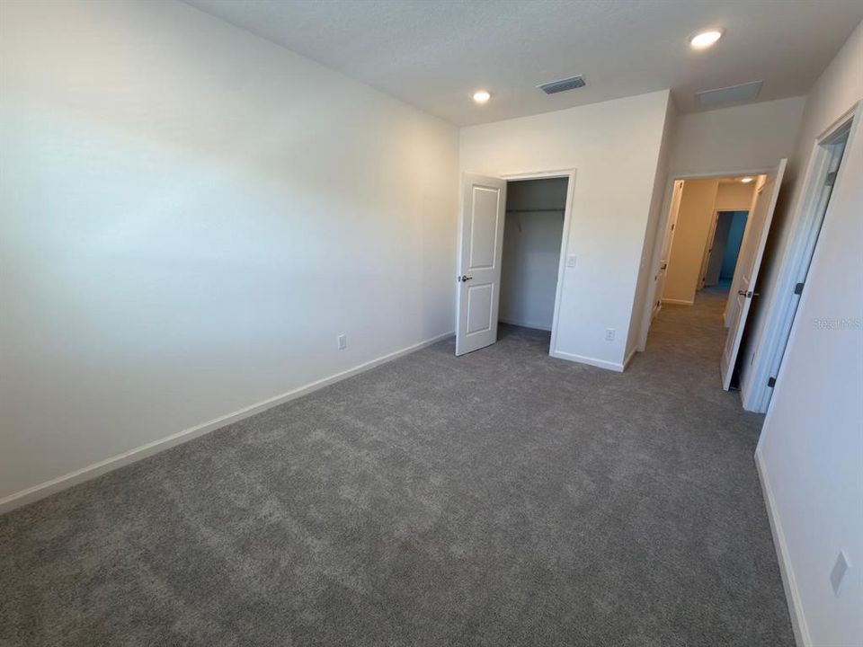 En Venta: $895,000 (5 camas, 5 baños, 2278 Pies cuadrados)