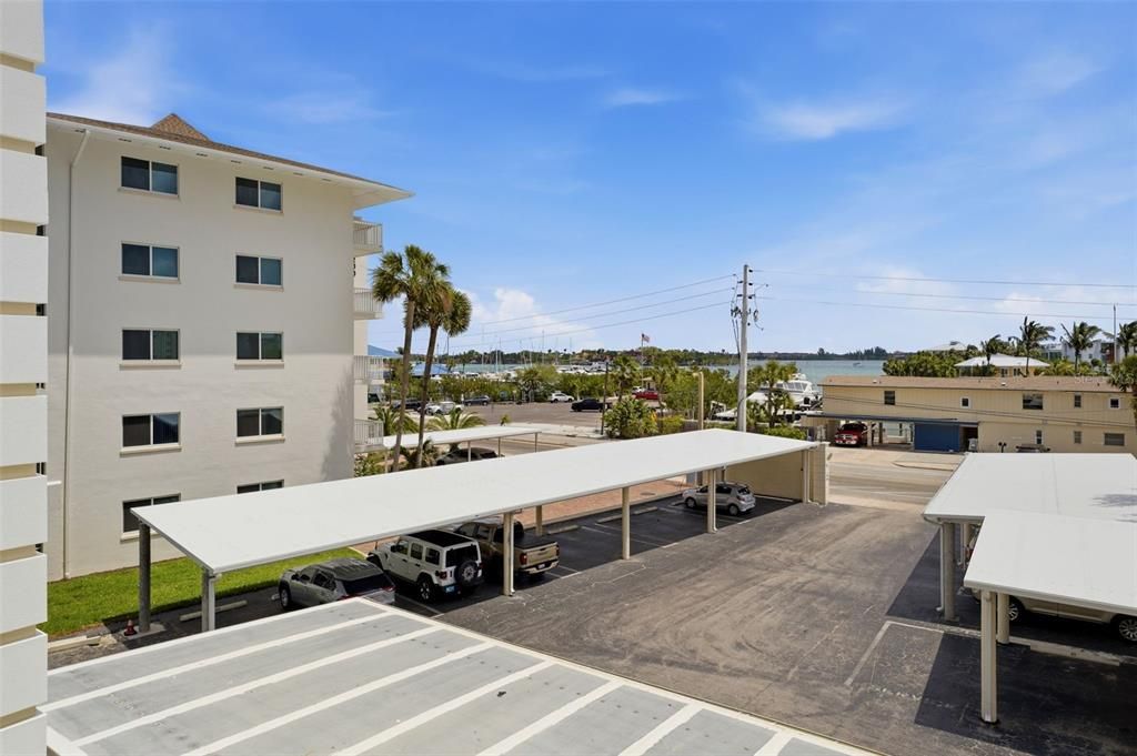 For Sale: $675,000 (2 beds, 2 baths, 1208 Square Feet)
