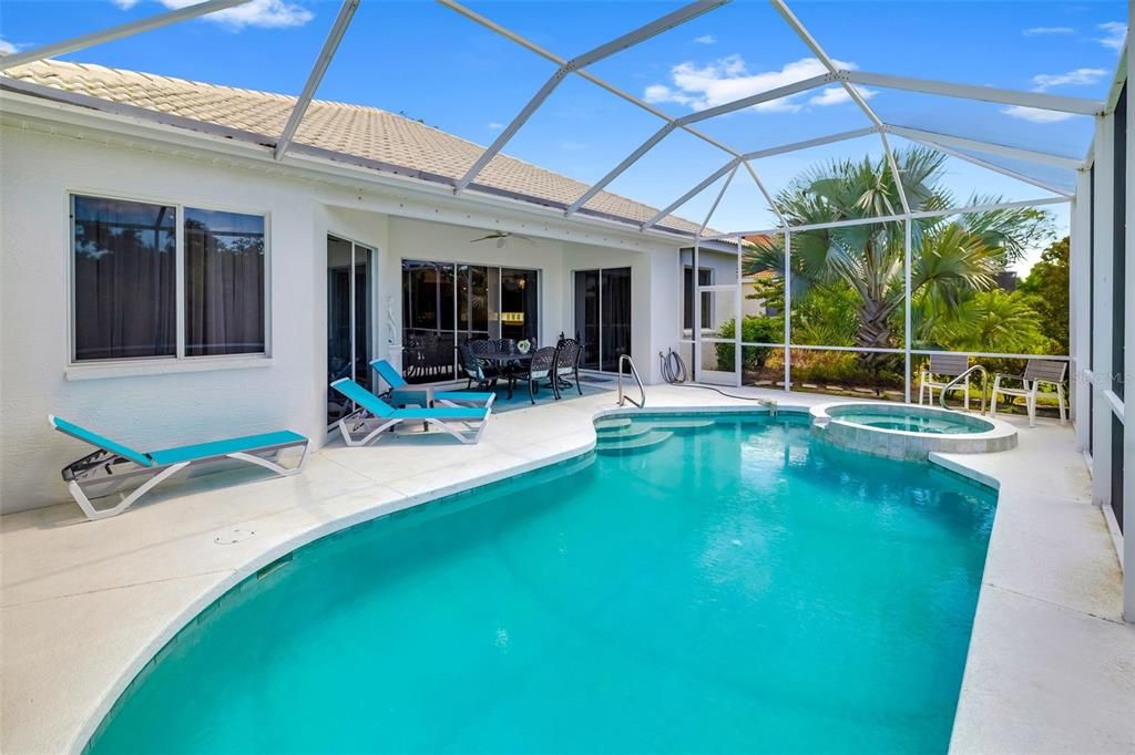 Active With Contract: $569,000 (3 beds, 2 baths, 2142 Square Feet)