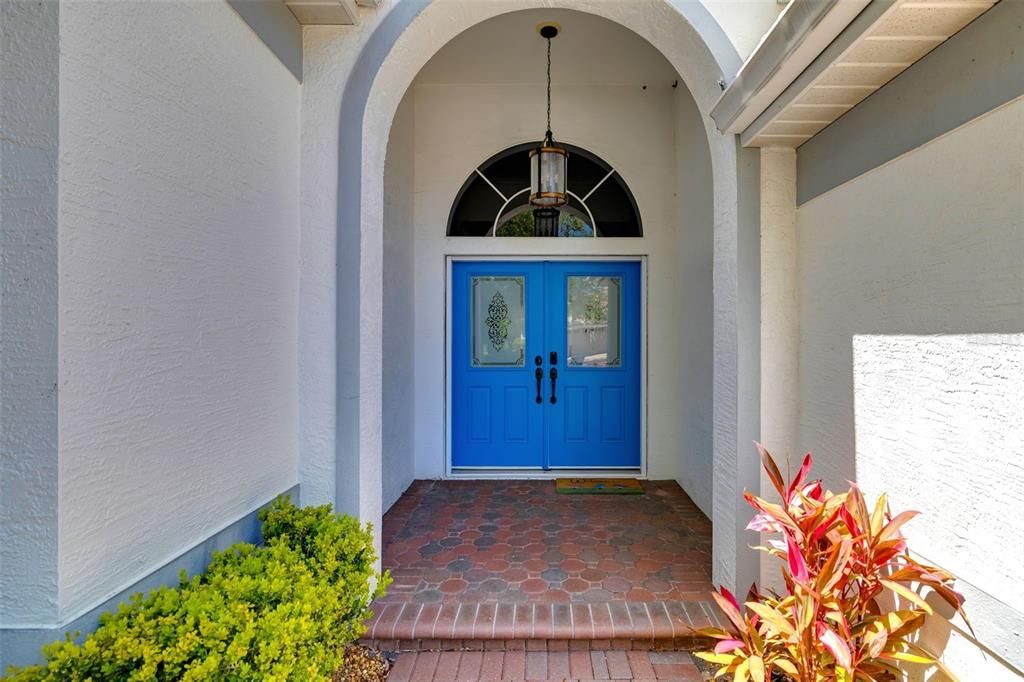 Active With Contract: $569,000 (3 beds, 2 baths, 2142 Square Feet)