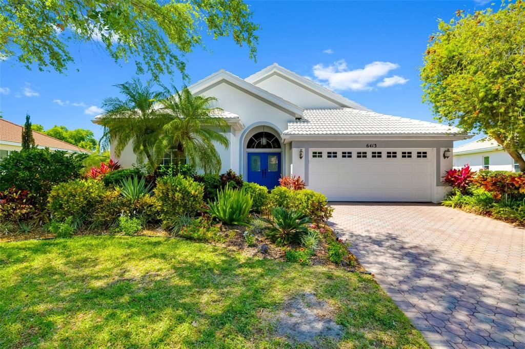 Active With Contract: $569,000 (3 beds, 2 baths, 2142 Square Feet)