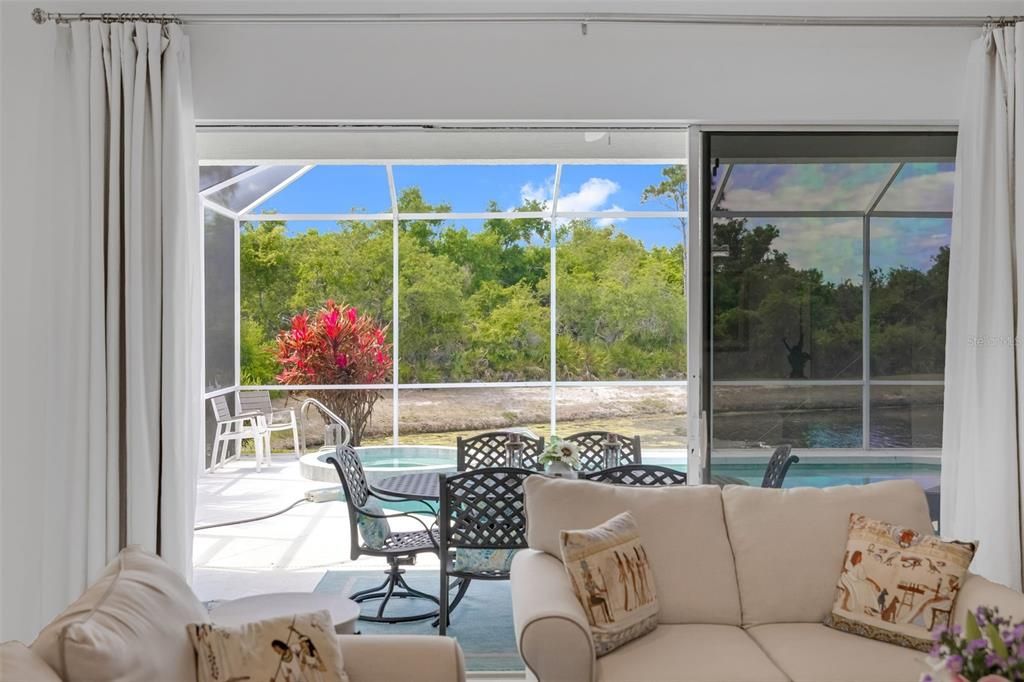 Active With Contract: $569,000 (3 beds, 2 baths, 2142 Square Feet)