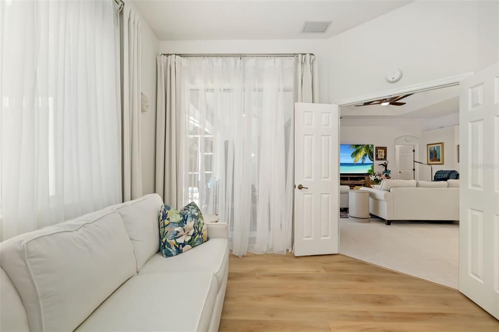 Active With Contract: $569,000 (3 beds, 2 baths, 2142 Square Feet)