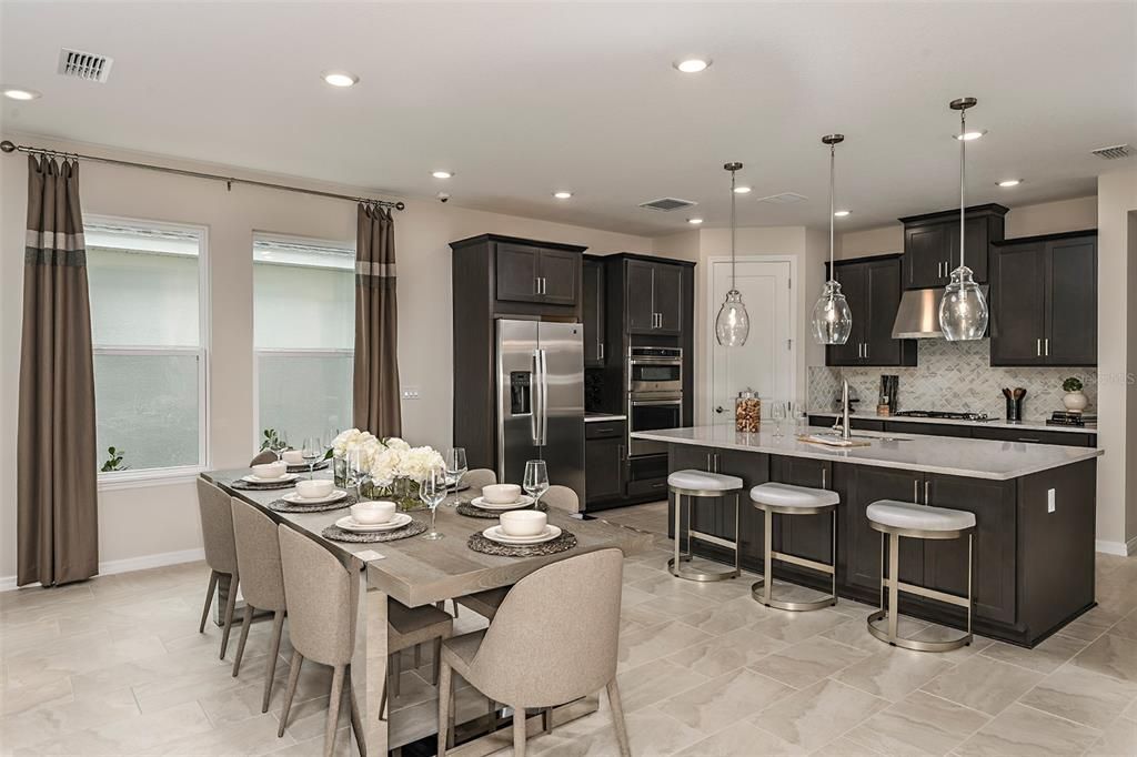 Active With Contract: $535,920 (5 beds, 4 baths, 3053 Square Feet)