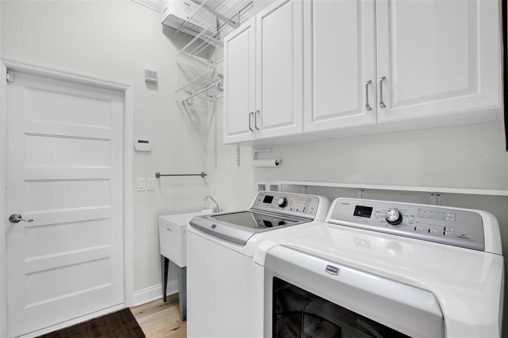 En Venta: $779,000 (3 camas, 2 baños, 1918 Pies cuadrados)