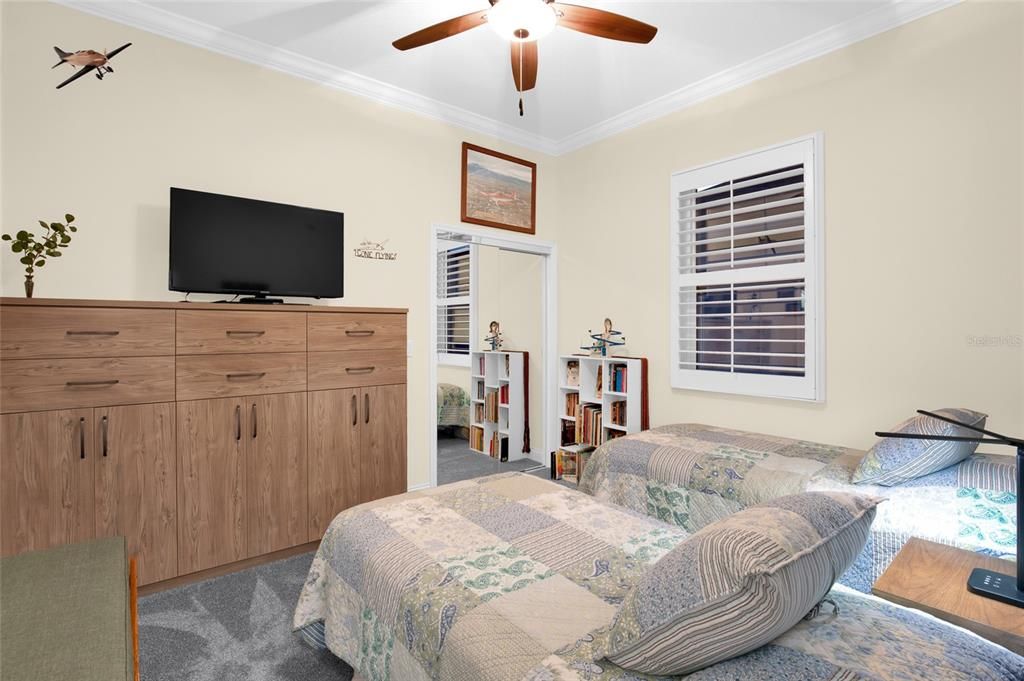 En Venta: $779,000 (3 camas, 2 baños, 1918 Pies cuadrados)