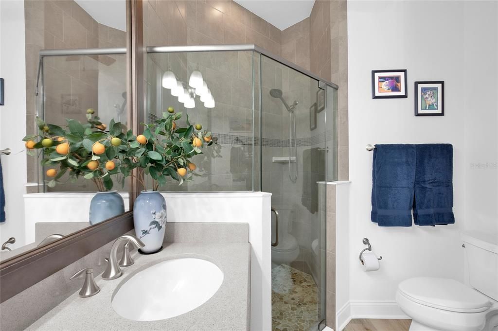 En Venta: $779,000 (3 camas, 2 baños, 1918 Pies cuadrados)
