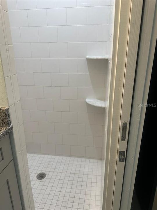 Active With Contract: $1,500 (0 beds, 1 baths, 500 Square Feet)