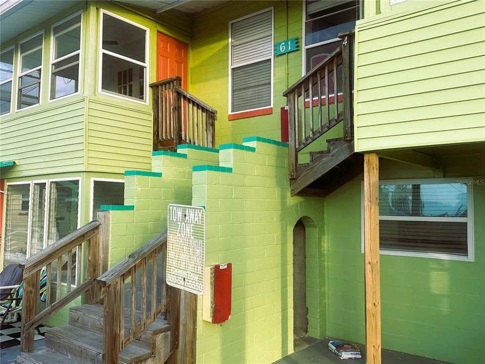 Active With Contract: $1,500 (0 beds, 1 baths, 500 Square Feet)