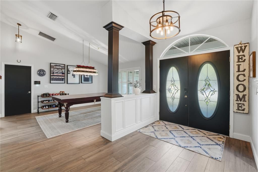 Activo con contrato: $849,900 (5 camas, 4 baños, 2832 Pies cuadrados)