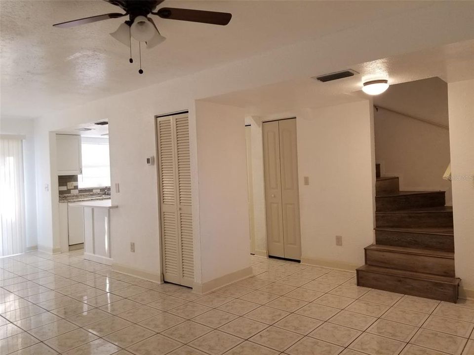 En Venta: $168,900 (3 camas, 2 baños, 1200 Pies cuadrados)