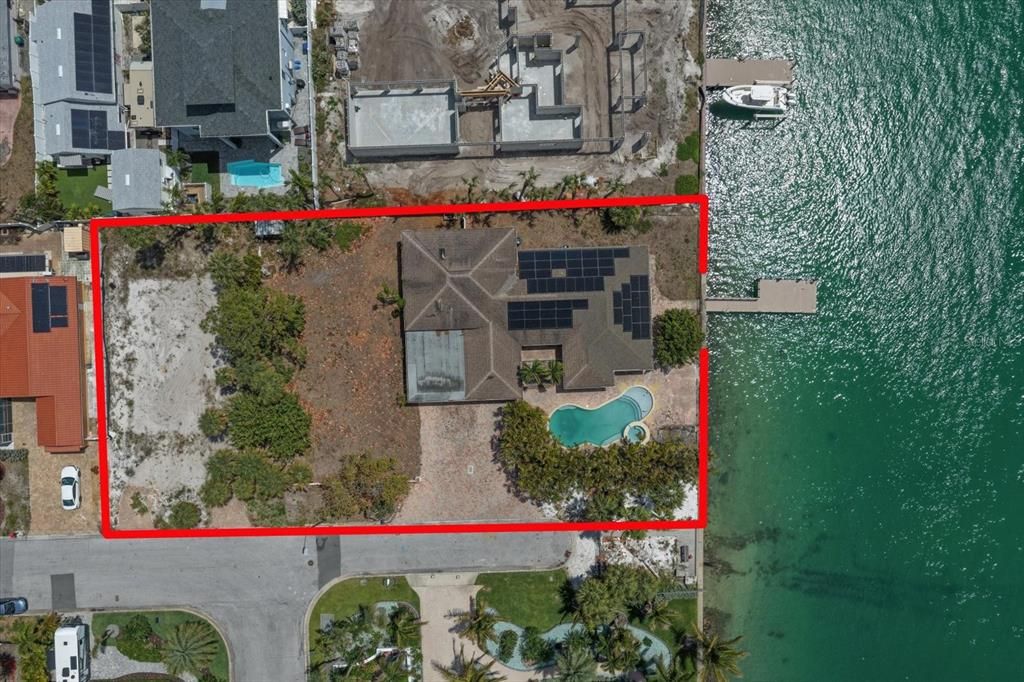 For Sale: $2,795,000 (4 beds, 3 baths, 2917 Square Feet)
