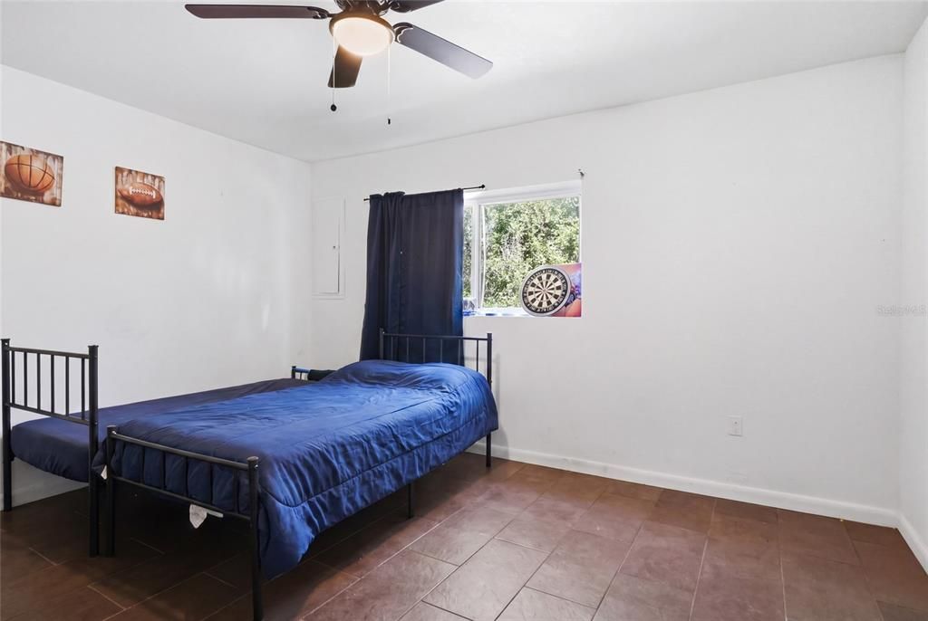 For Sale: $3,000,000 (6 beds, 3 baths, 3000 Square Feet)