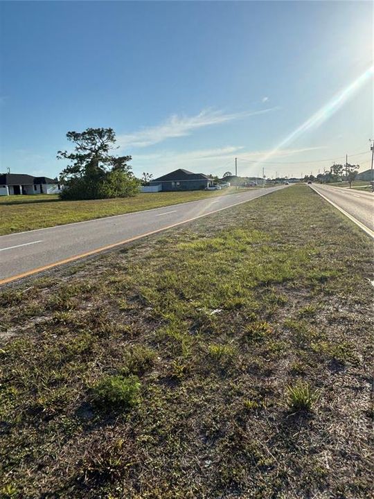 合同活跃: $37,000 (0.23 acres)