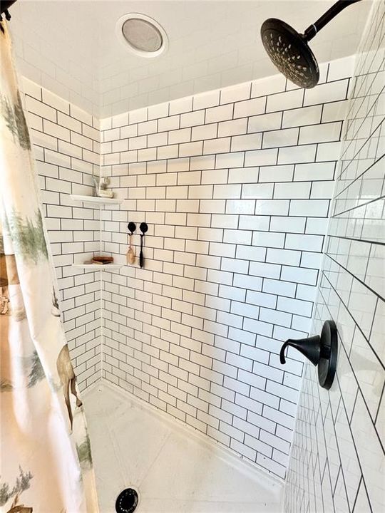 Activo con contrato: $289,900 (3 camas, 2 baños, 1448 Pies cuadrados)