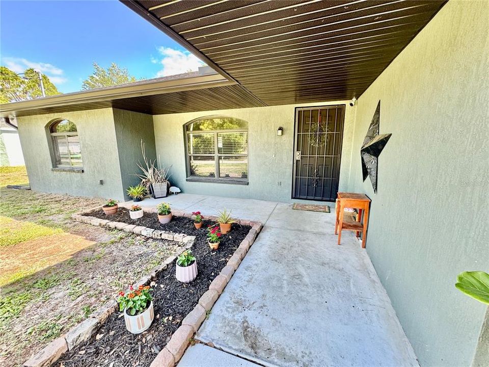 Activo con contrato: $289,900 (3 camas, 2 baños, 1448 Pies cuadrados)