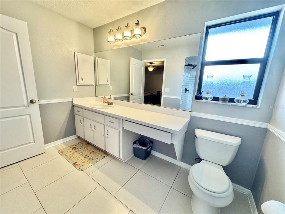 Activo con contrato: $289,900 (3 camas, 2 baños, 1448 Pies cuadrados)