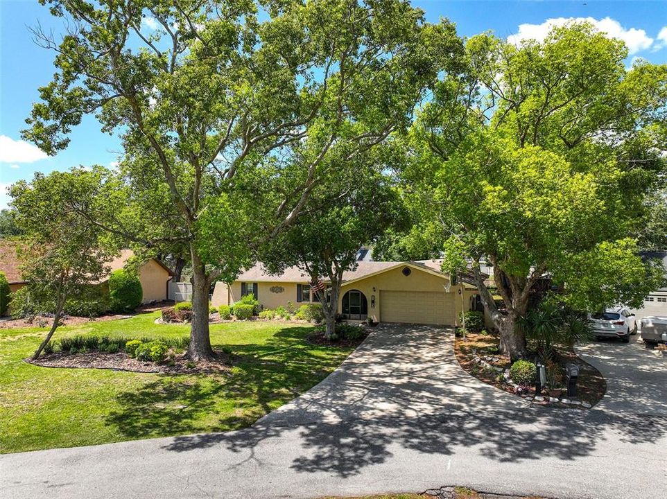 Active With Contract: $355,000 (3 beds, 2 baths, 1534 Square Feet)