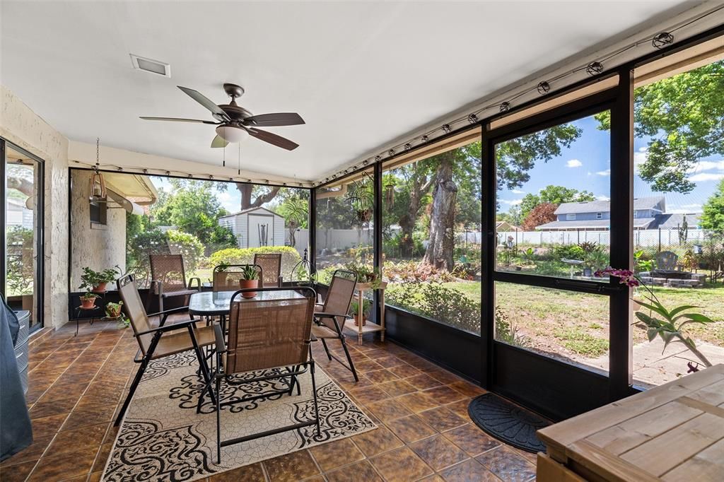 Active With Contract: $355,000 (3 beds, 2 baths, 1534 Square Feet)