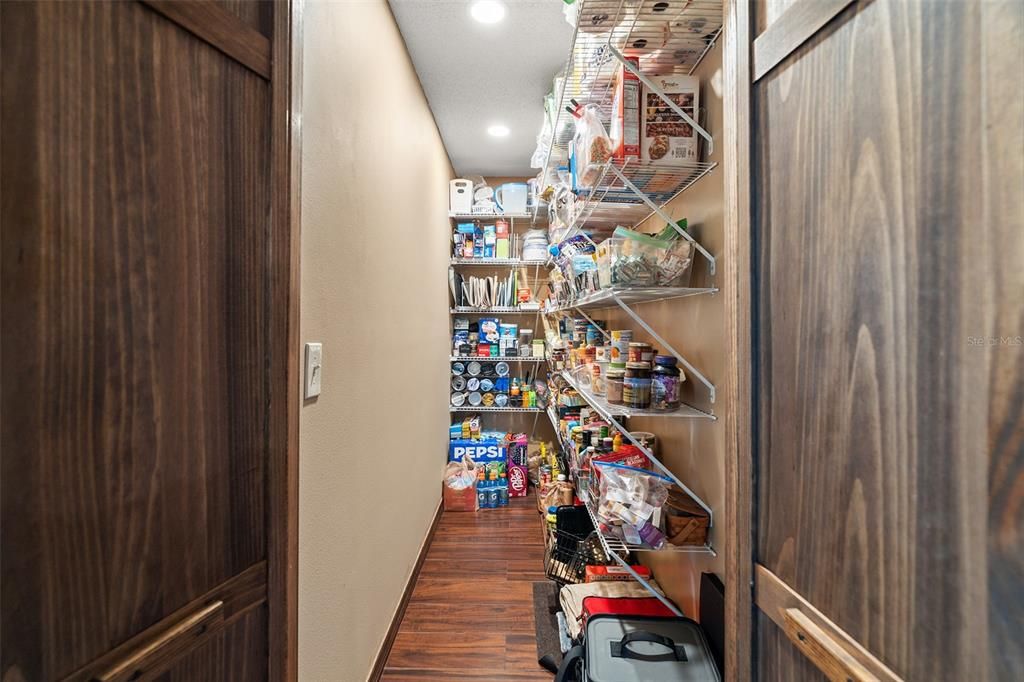 Active With Contract: $355,000 (3 beds, 2 baths, 1534 Square Feet)
