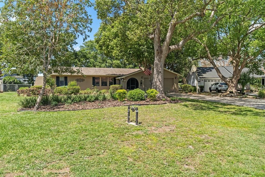 Active With Contract: $355,000 (3 beds, 2 baths, 1534 Square Feet)