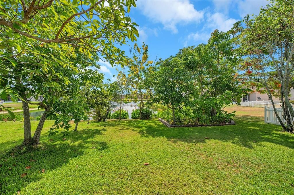 Active With Contract: $2,500 (3 beds, 2 baths, 1862 Square Feet)