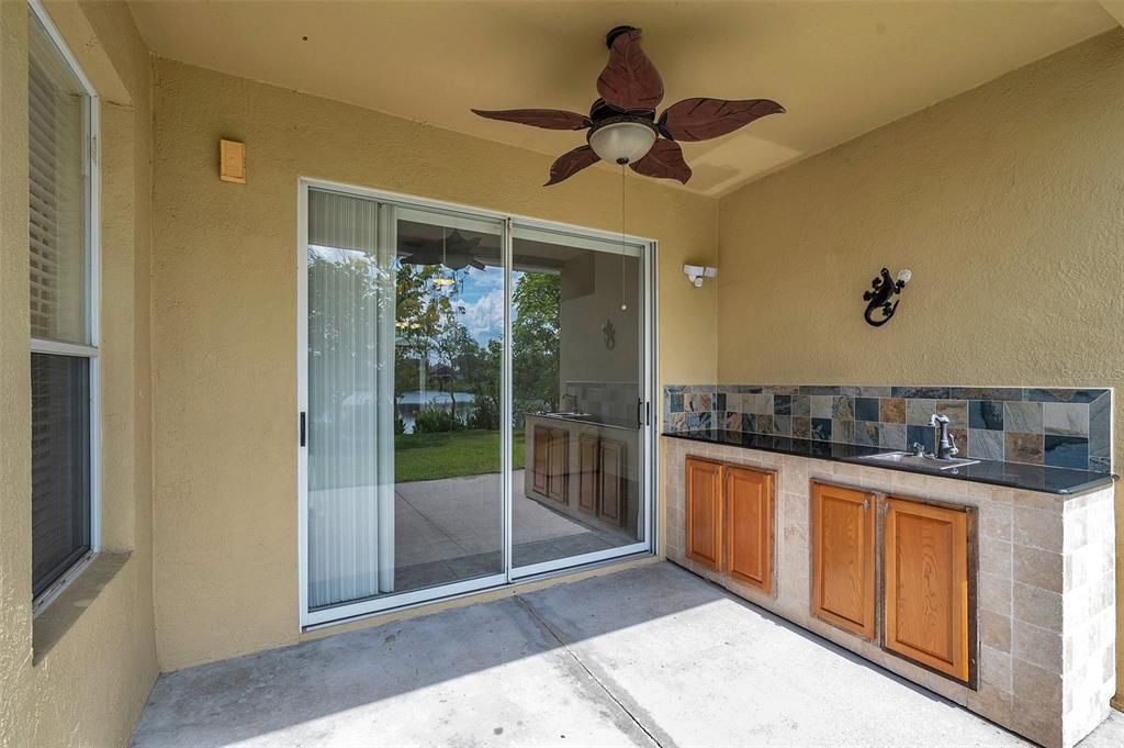 Active With Contract: $2,500 (3 beds, 2 baths, 1862 Square Feet)
