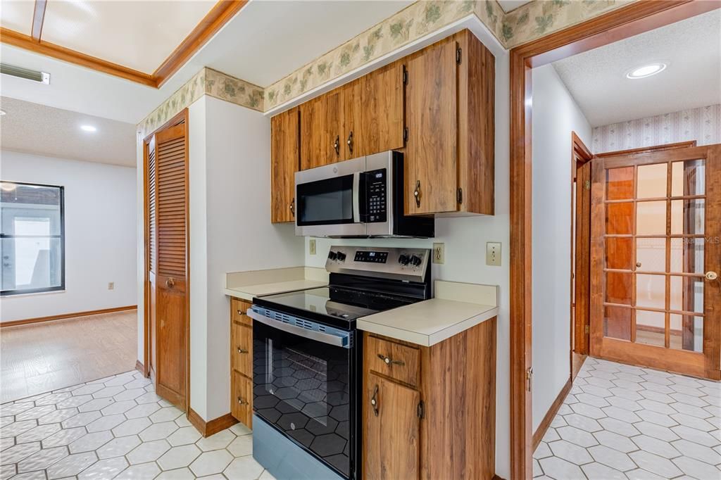 En Venta: $225,000 (2 camas, 2 baños, 1170 Pies cuadrados)