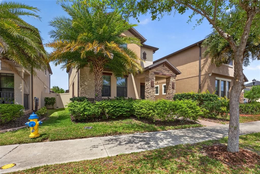 Active With Contract: $415,000 (4 beds, 3 baths, 2023 Square Feet)
