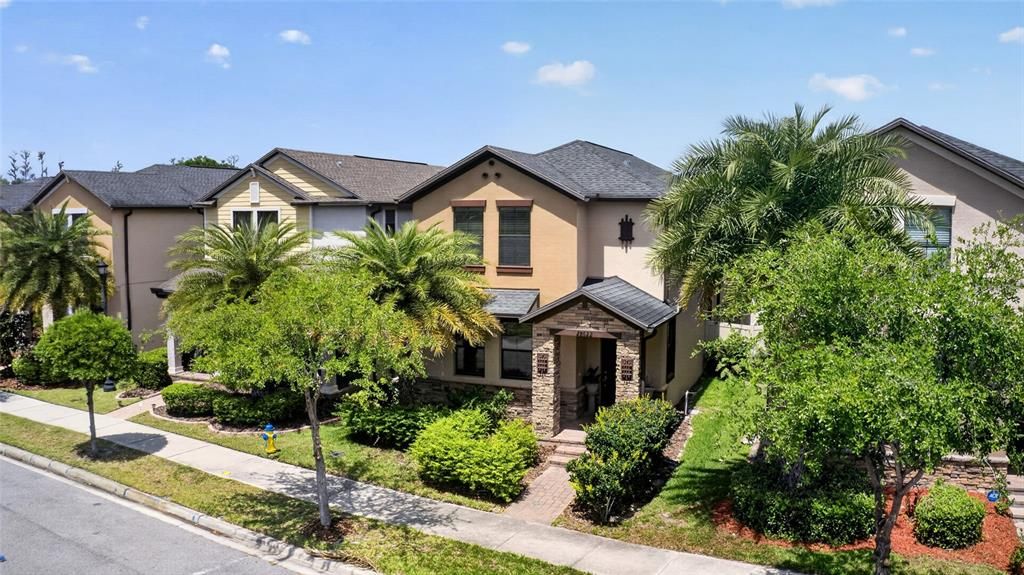 Active With Contract: $415,000 (4 beds, 3 baths, 2023 Square Feet)