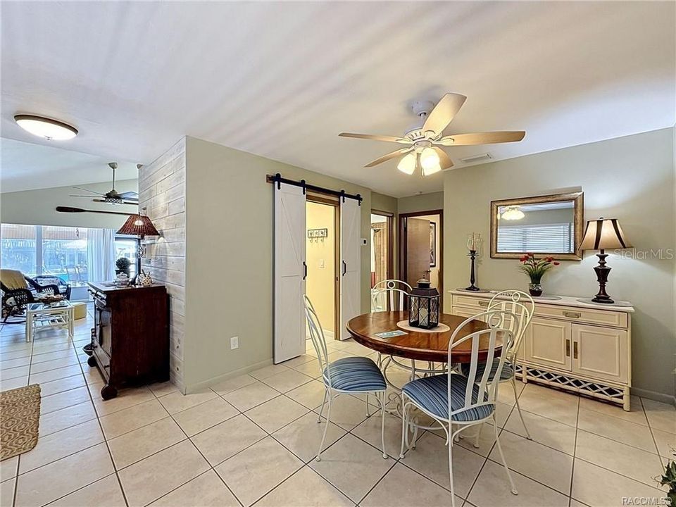 For Sale: $490,000 (2 beds, 2 baths, 1362 Square Feet)
