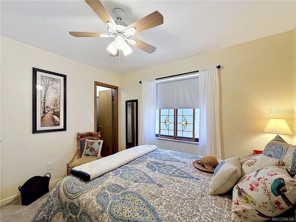 For Sale: $490,000 (2 beds, 2 baths, 1362 Square Feet)