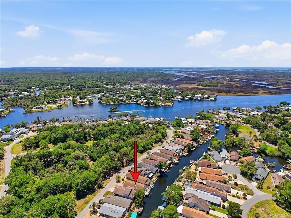 For Sale: $490,000 (2 beds, 2 baths, 1362 Square Feet)