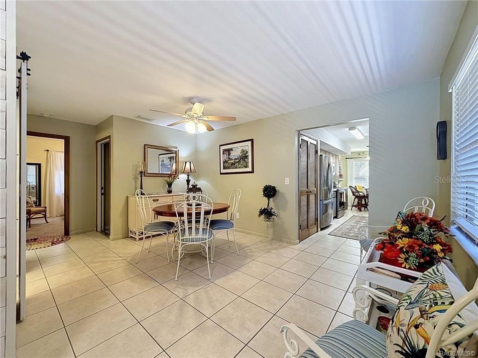 For Sale: $490,000 (2 beds, 2 baths, 1362 Square Feet)