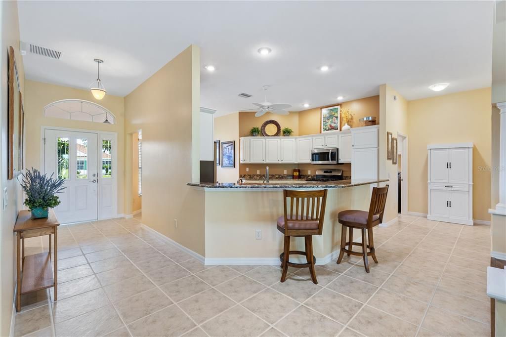 For Sale: $569,000 (3 beds, 2 baths, 1929 Square Feet)