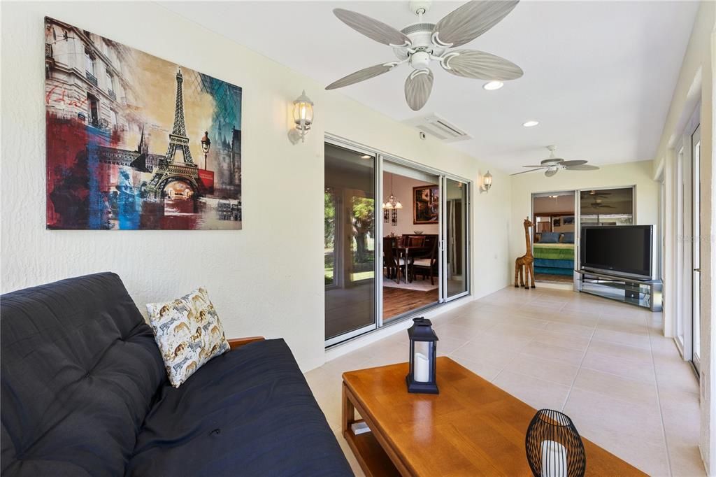 For Sale: $569,000 (3 beds, 2 baths, 1929 Square Feet)