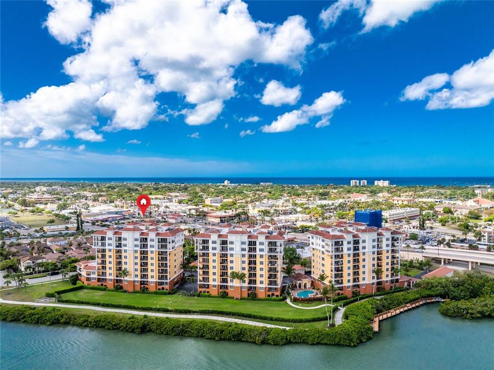 En Venta: $679,000 (2 camas, 2 baños, 1705 Pies cuadrados)