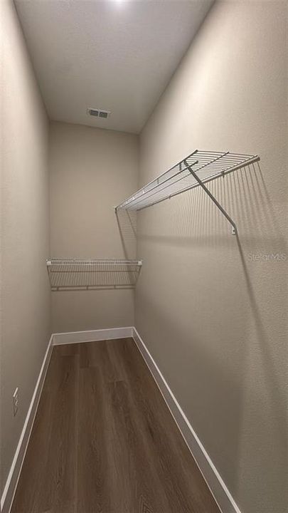 Active With Contract: $2,500 (4 beds, 2 baths, 1686 Square Feet)