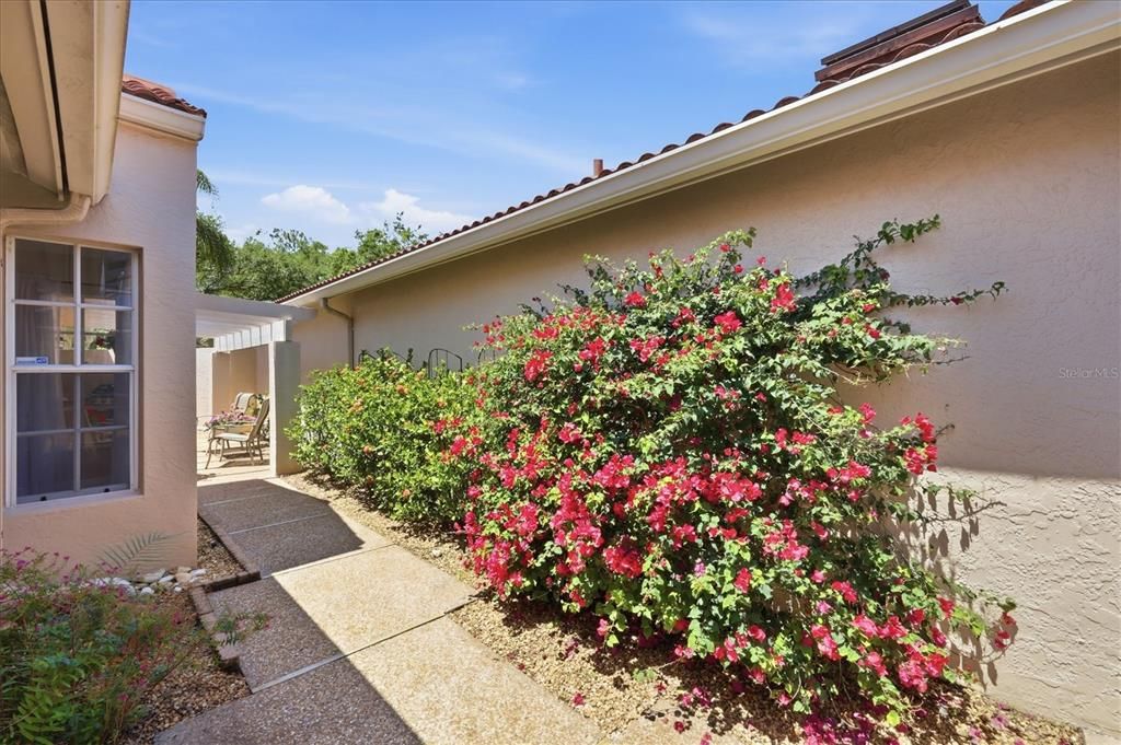 Activo con contrato: $488,000 (3 camas, 2 baños, 1963 Pies cuadrados)