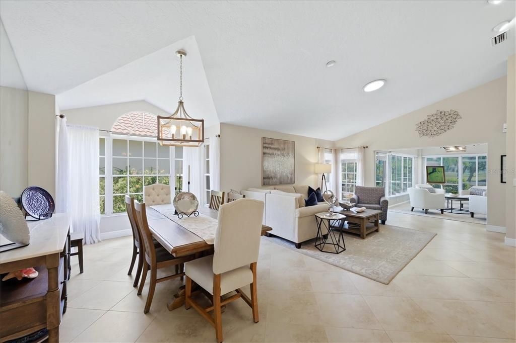 Activo con contrato: $488,000 (3 camas, 2 baños, 1963 Pies cuadrados)