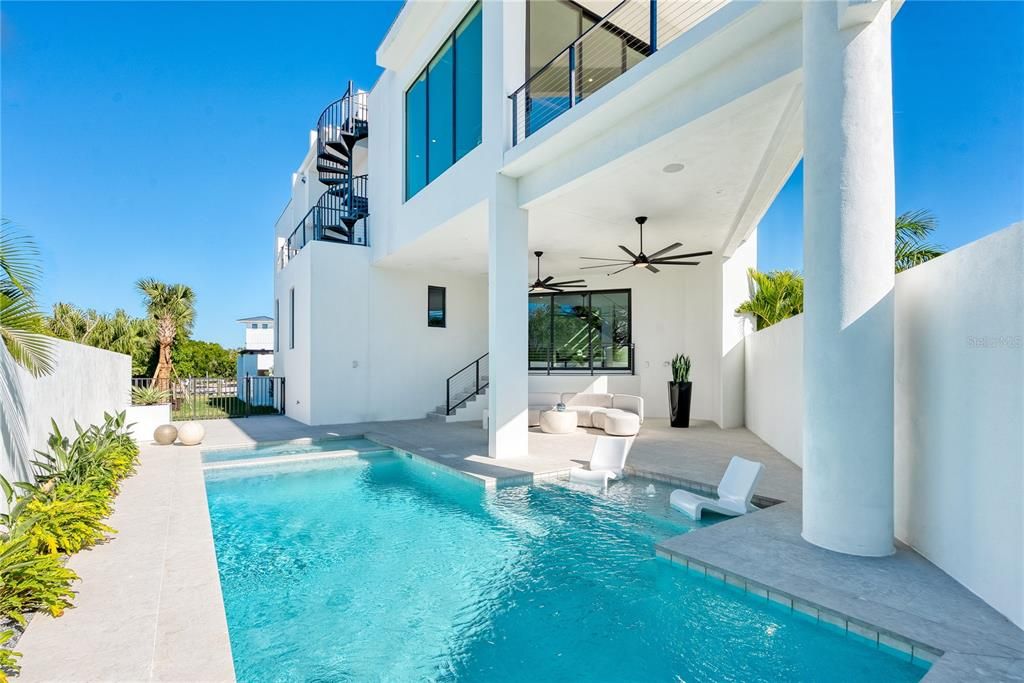 En Venta: $6,488,000 (4 camas, 4 baños, 3554 Pies cuadrados)